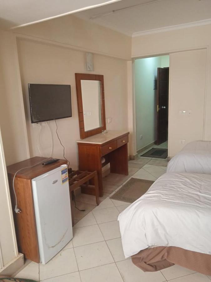 Regency Hotel Giza Bagian luar foto