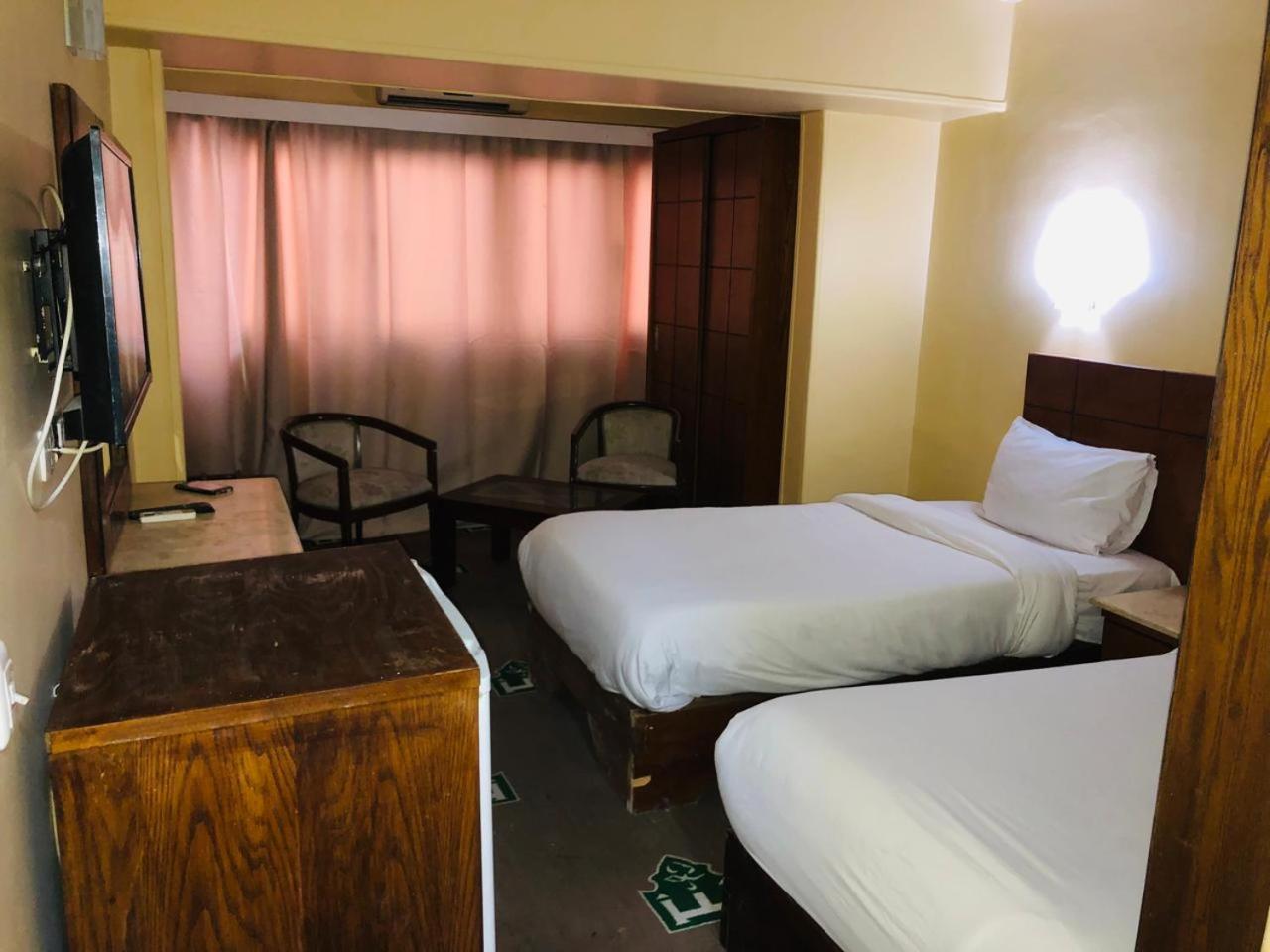 Regency Hotel Giza Bagian luar foto